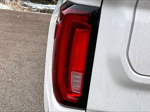 Used 2020 GMC Sierra 1500 AT4 w/ AT4 Preferred Package image 24