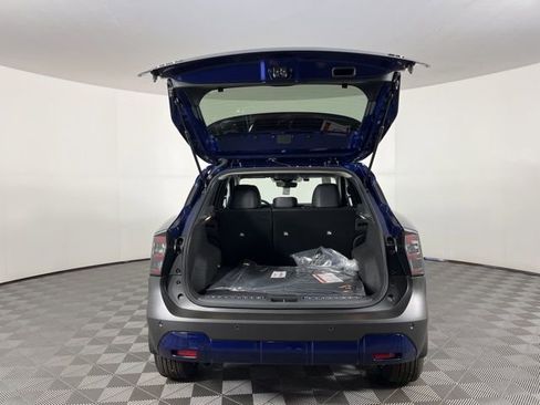 New 2026 Nissan Kicks SR w/ Illumination Package image 48