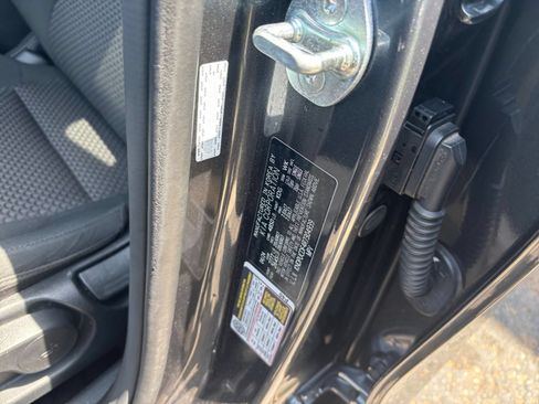 Used 2024 Kia Sportage LX AWD/4WD image 27