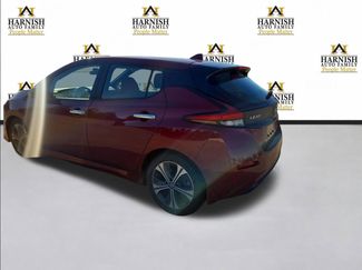 Used 2022 Nissan Leaf SV video 3