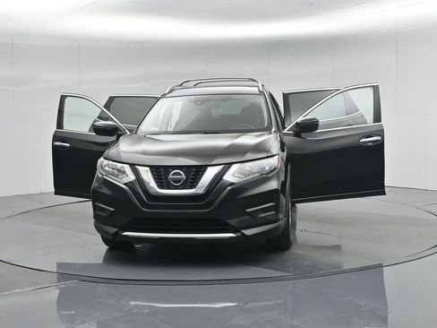 Used 2019 Nissan Rogue S w/ Special Edition Package image 34