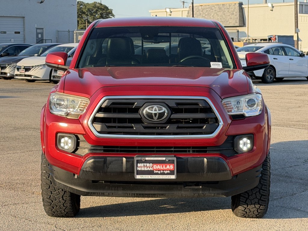 Used 2019 Toyota Tacoma SR5 RWD image 3