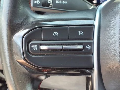 Used 2023 Chevrolet Colorado Z71 w/ Z71 Convenience Package 2 AWD/4WD image 24