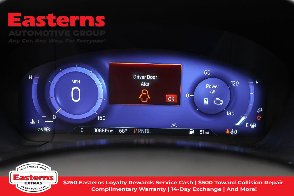Used 2021 Ford Escape Titanium AWD/4WD image 18