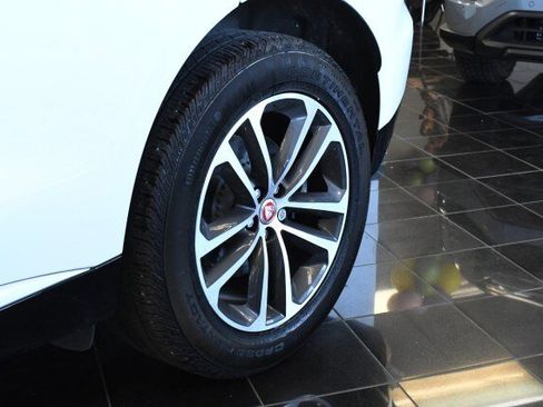 Used 2022 Jaguar F-PACE S AWD/4WD image 43