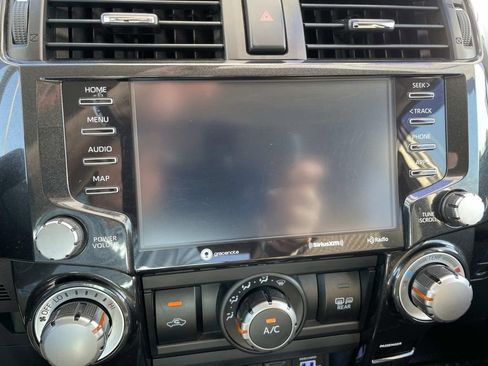 Used 2020 Toyota 4Runner TRD Off-Road AWD/4WD image 24