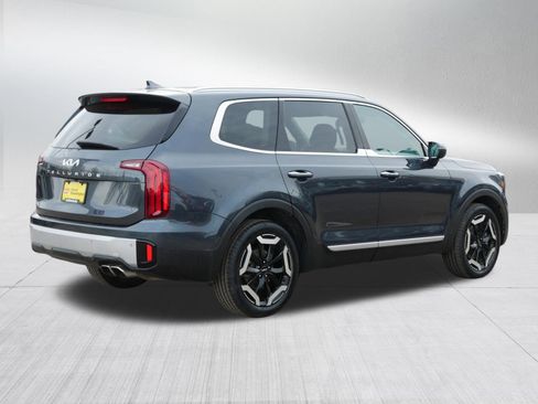 Certified 2023 Kia Telluride S w/ S Sunroof Package image 7