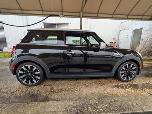 Used 2021 MINI Cooper S w/ 6.5" Touchscreen Package image 4