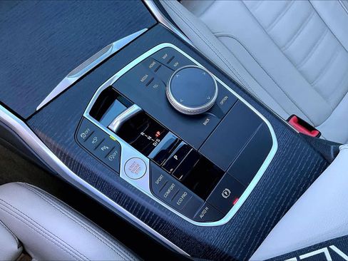 Certified 2025 BMW 330i 330i w/ Premium Package image 37