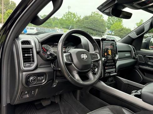 Used 2021 RAM 1500 Laramie AWD/4WD image 15