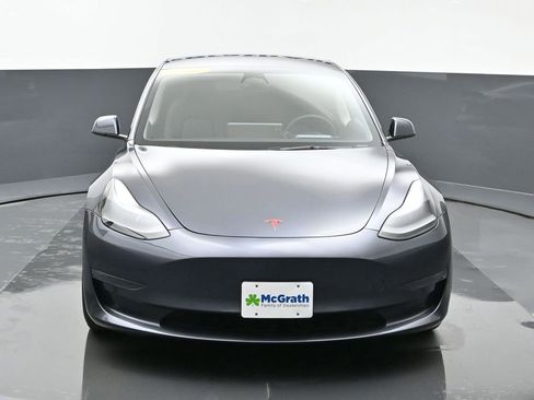 Used 2023 Tesla Model 3 Performance image 4
