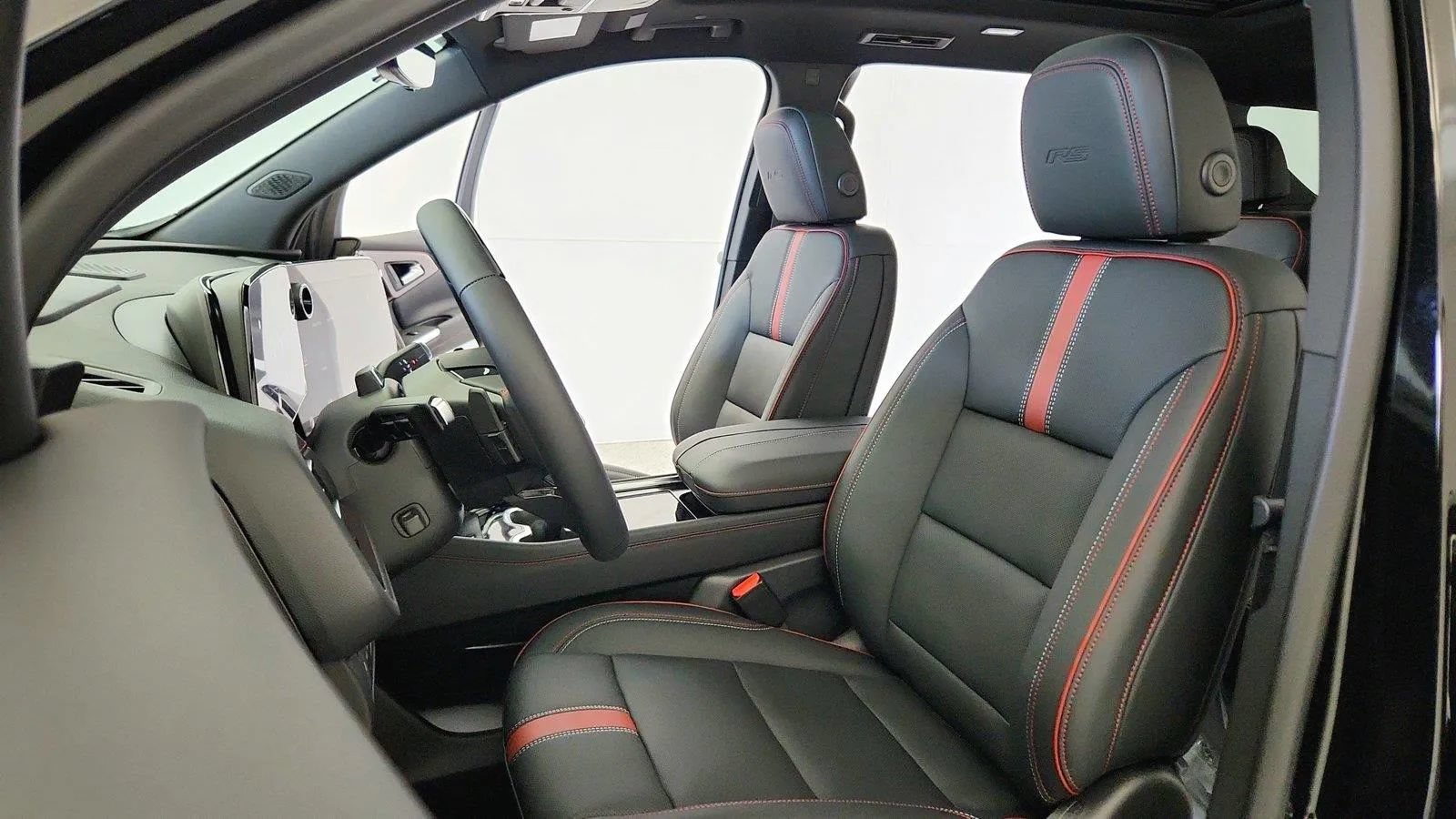New 2027 Chevrolet Traverse RS AWD/4WD image 20