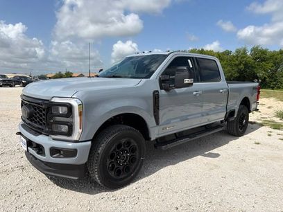 New 2026 Ford F250 Lariat w/ Black Appearance Package