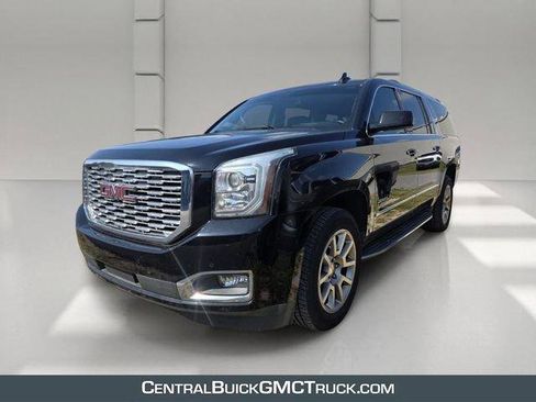 Used 2020 GMC Yukon XL Denali w/ Open Road Package RWD image 1