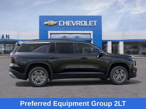 New 2026 Chevrolet Traverse LT w/ Driver Confidence Package AWD/4WD image 6