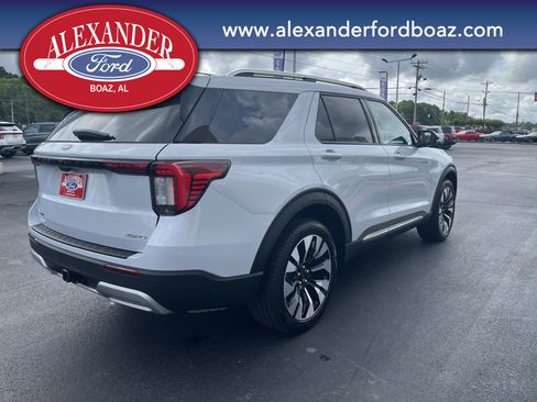Used 2025 Ford Explorer Platinum w/ LUX Leather Package AWD/4WD image 4