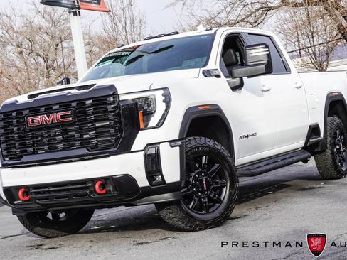 Used 2025 GMC Sierra 2500 AT4 w/ Technology Package image 21