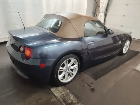 Used 2003 BMW Z4 3.0i image 3