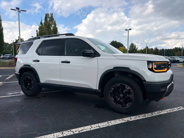 Certified 2026 Honda Passport TrailSport Elite image 4