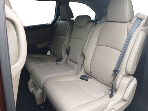 Used 2019 Honda Odyssey Elite image 13