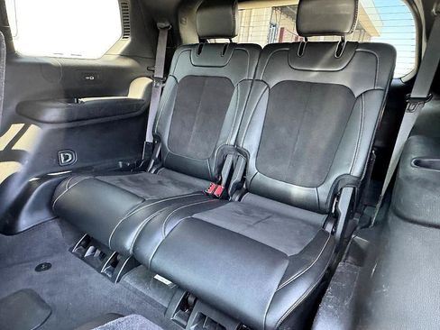 Used 2021 Jeep Grand Cherokee L Laredo image 36