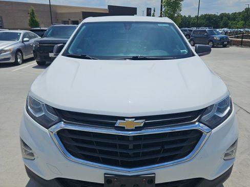 Used 2018 Chevrolet Equinox LS FWD image 1