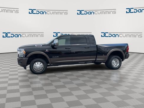 Used 2024 RAM 3500 Limited w/ Towing Technology Group AWD/4WD image 5