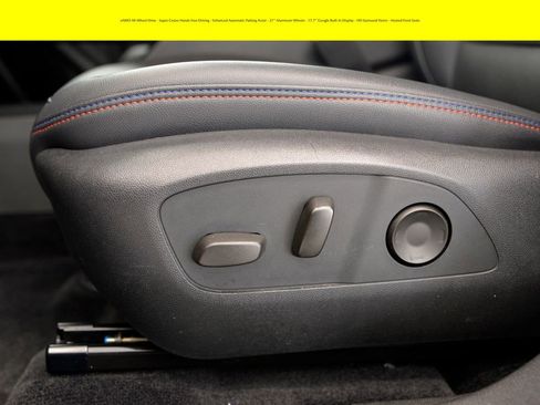 Certified 2024 Chevrolet Equinox EV RS image 16