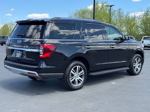 Used 2024 Ford Expedition Limited AWD/4WD image 11
