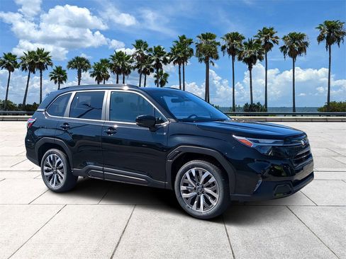 New 2025 Subaru Forester Touring image 2