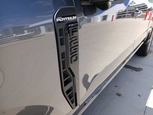 Used 2026 Ford F250 Platinum AWD/4WD image 44