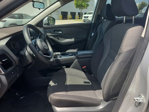 Certified 2022 Nissan Rogue SV AWD/4WD image 13