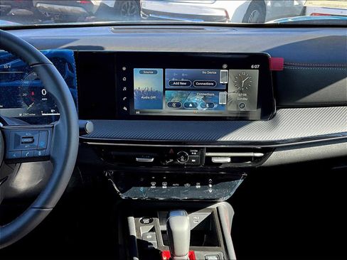 New 2025 Nissan Kicks SR w/ Illumination Package image 13