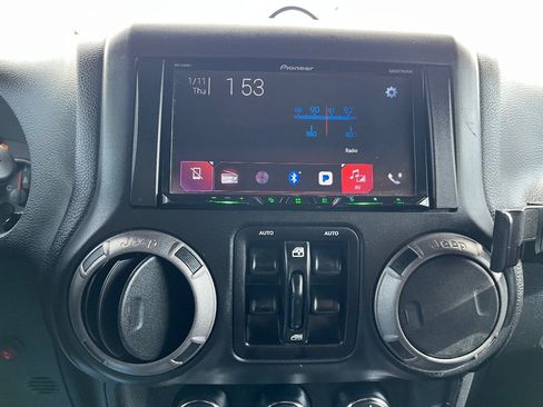 Used 2015 Jeep Wrangler Unlimited Sport w/ Quick Order Package 24S image 14