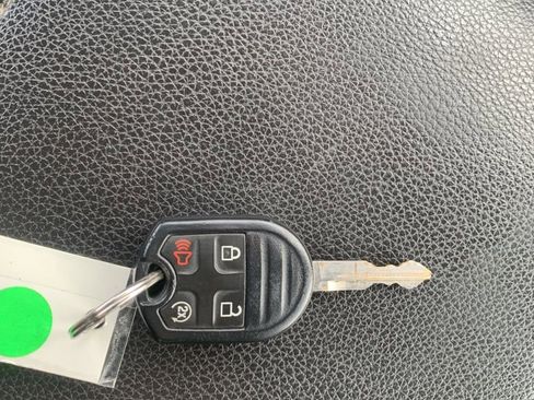 Used 2013 Ford F250 Lariat w/ Chrome Pkg image 29