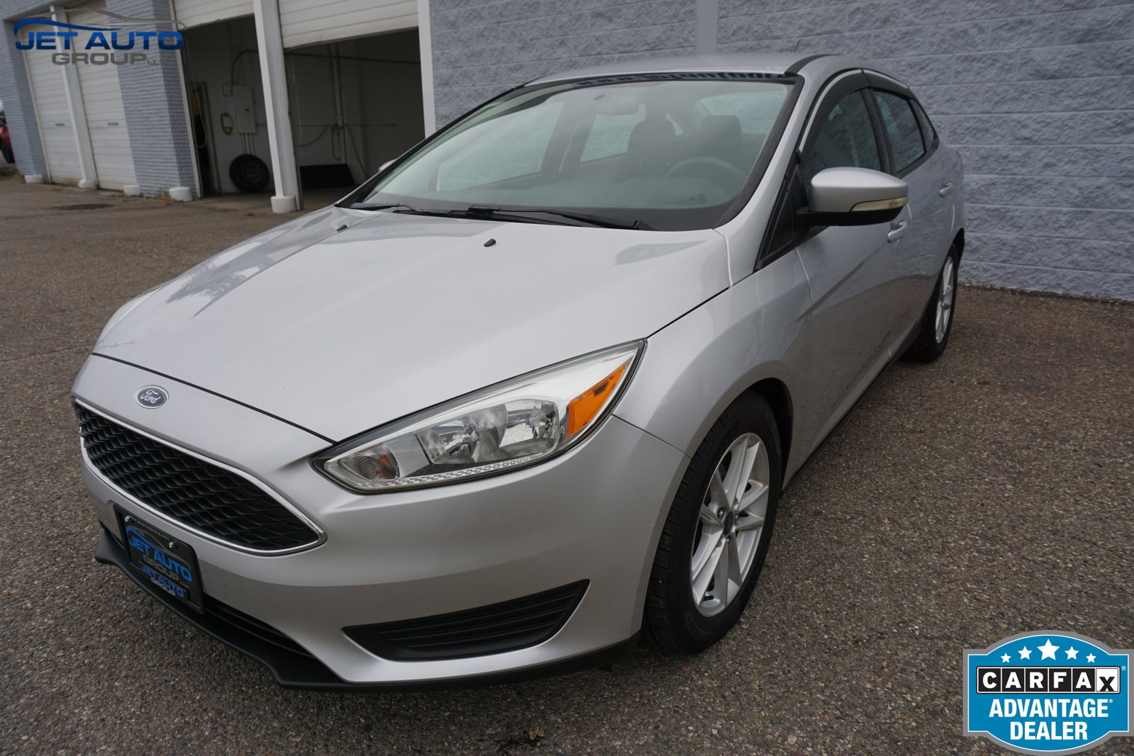 Used 2017 Ford Focus SE FWD image 3