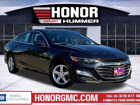 Used 2023 Chevrolet Malibu LT w/ Driver Confidence Package image 1