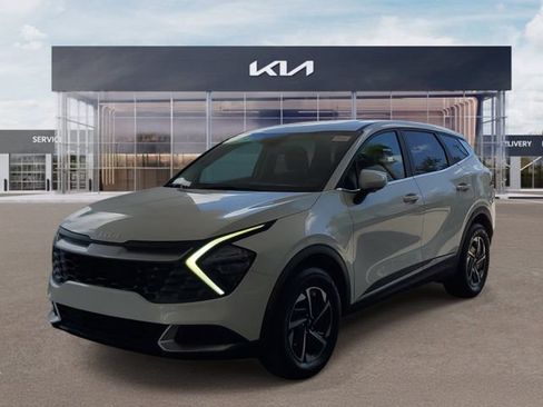 Certified 2023 Kia Sportage LX AWD/4WD image 3