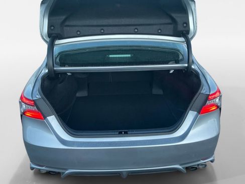 Used 2023 Toyota Camry XSE image 22