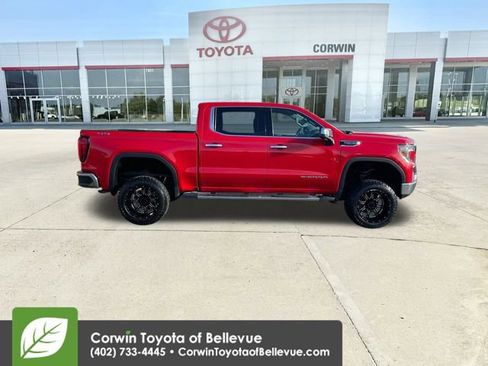 Used 2019 GMC Sierra 1500 SLT w/ SLT Premium Package image 9