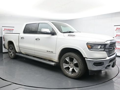 Used 2020 RAM 1500 Laramie AWD/4WD image 2