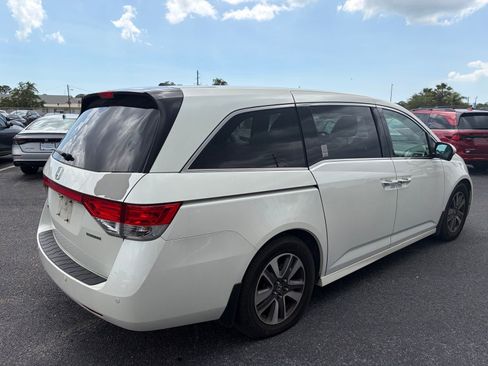 Used 2014 Honda Odyssey Touring image 7