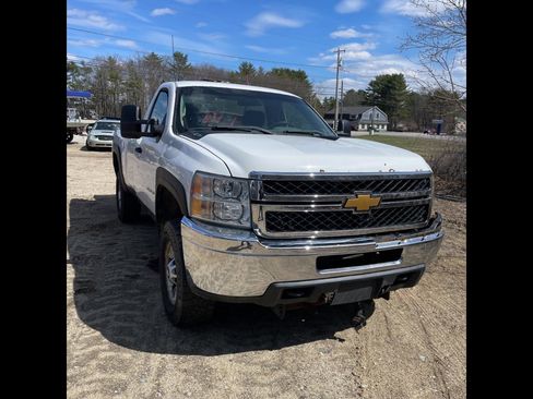 Used 2013 Chevrolet Silverado 2500 W/T w/ Snow Plow Prep Package image 3