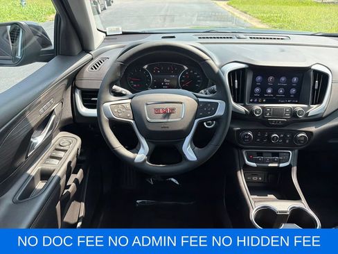 Used 2024 GMC Terrain SLT FWD image 15