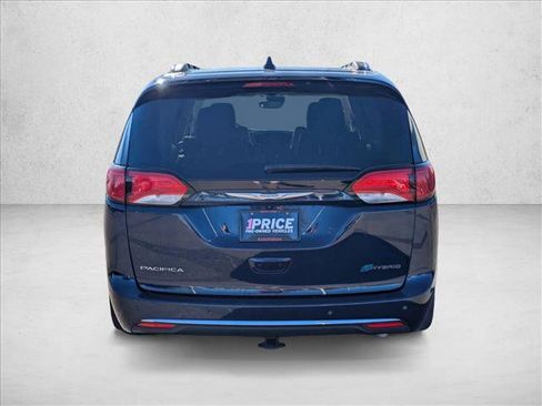 Used 2019 Chrysler Pacifica Limited w/ Advanced Safetytec Group image 7