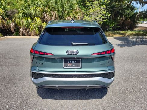 New 2026 Audi Q3 quattro 2.0T AWD/4WD image 5
