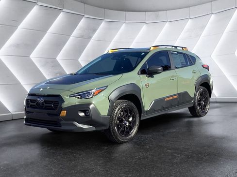 Certified 2025 Subaru Crosstrek 2.5i Wilderness image 3