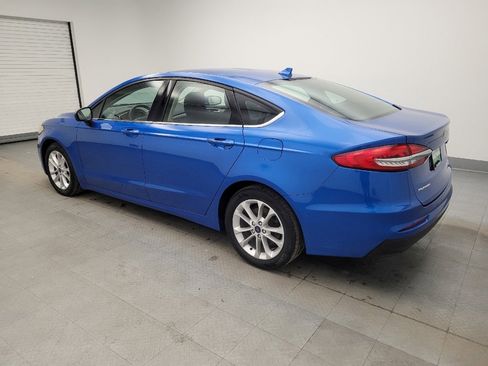 Used 2020 Ford Fusion SE image 3
