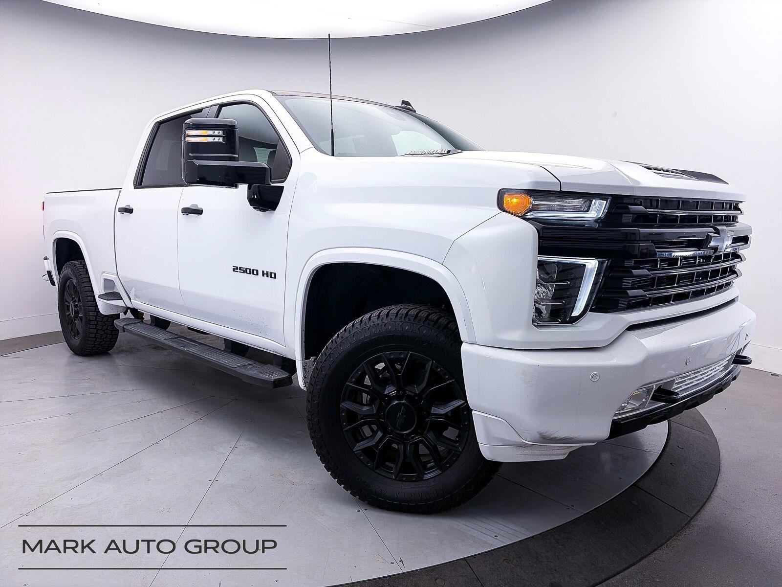 Used 2022 Chevrolet Silverado 2500 High Country w/ Z71 Off-Road Package AWD/4WD image 1