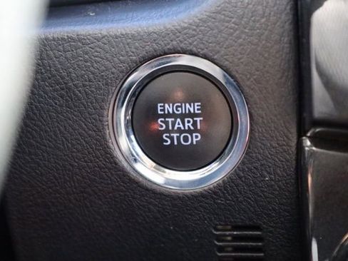 Used 2024 Toyota 4Runner TRD Off-Road image 25